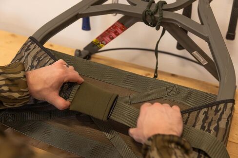 Summit Treestands Mesh Seat – Textilene Replacement Climbing Treestand Seat - Mossy Oak Original Bottomland - 350 lb Capacity - Fits Viper SD, Goliath, Titan & More - Lightweight All-Day Comfort in Saudi Arabia