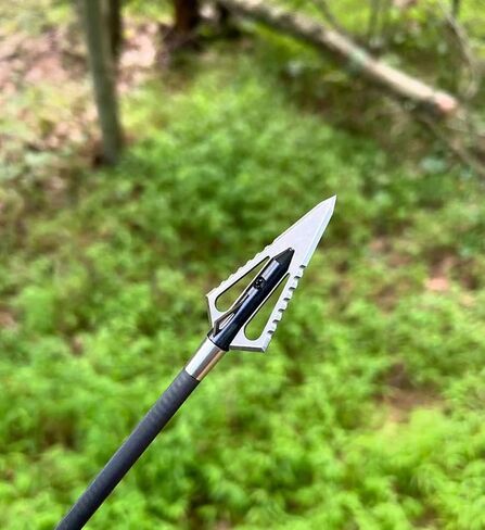 Magnus SBC85-4 Stinger Buzz Cut 4 Blade Broadheads, 3-Pack, 85 Grain | 2in x 7/8in in width, Razor-Sharp Fixed Blade Hunting Broadheads, Cut-on-Contact Design, Made in USA in Saudi Arabia