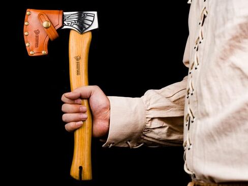 NedFoss 13" Valkyrie Viking Axe, Handmade Viking Hatchet w/Leather Sheath in Saudi Arabia