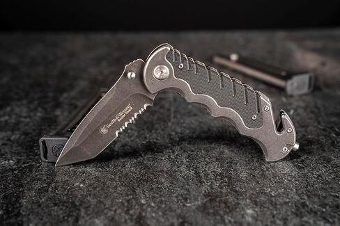 SMITH & WESSON Border Guard SWBG10S 8.3in High Carbon S.S. Folding Knife with 3.5in Serrated Tanto Blade and Aluminum Handle for Outdoor, Tactical, Survival and EDC, Black in Saudi Arabia