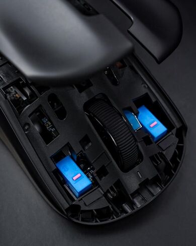 pwnage Switch Pack Variety - 8 switches mecanical 20M, FE Optical 100M, Mechanical 80M, Optical 50M for DIY Ultra Custom Gaming Mouse in Saudi Arabia