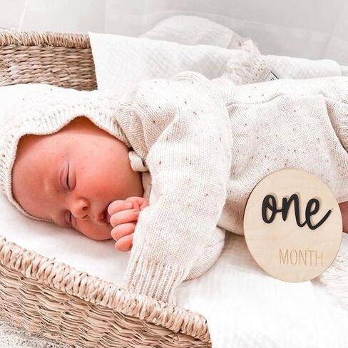 Baby Monthly Milestone - Wooden Monthly Milestone Photo Cards Sign Wooden Discs for Adorable Milestone Pictures of Your Newborn Boy/Girl Milestone Wooden Makers in Saudi Arabia