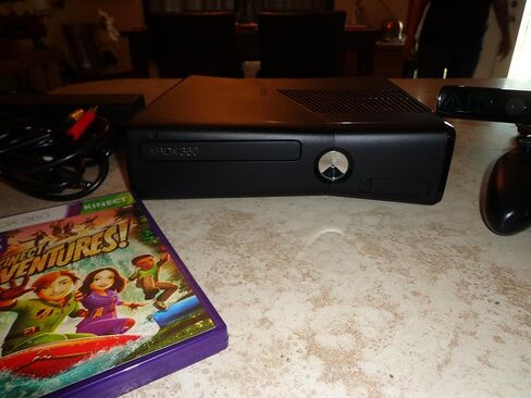Xbox 360 slim 250 GB in Saudi Arabia
