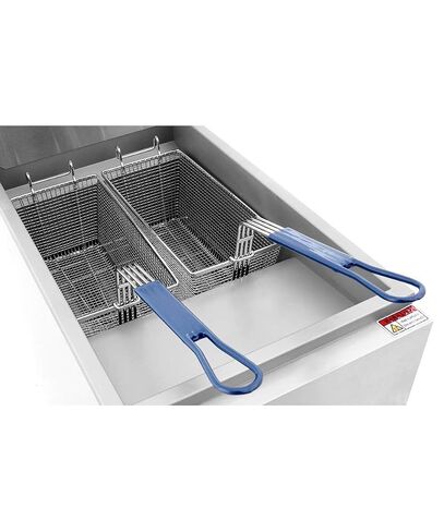Atosa CookRite ATFS-50-NG 50 lbs Free Standing Floor Fryer with Temperature Control | 4 Cast-Iron Vertical Burner Tubes | 2 Removable Frying Baskets | Stainless Steel, 136,000 BTU, Natural Gas (NG) in Saudi Arabia
