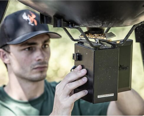 WILDGAME INNOVATIONS 6V Spinner Plate for Game Feeder | Easy-to-Install Durable Long-Lasting Galvanized Steel Replacement Spinner for Deer Feed Distribution | Fits 1/4-inch Motor Shaft in Saudi Arabia