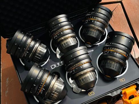 DULENS APO Mini Prime 31mm T2.4 Cine Lens Large Aperture Manual Focus (Black, EF) in Kuwait