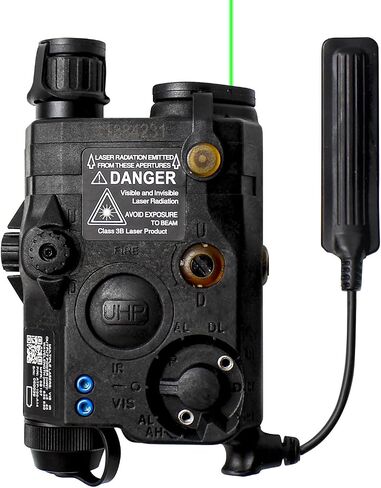 PEQ 15 Pro IR Infrared Laser + UHP Visible Green Laser + White LED Flashlight,PEQ Box Tactical Flashlight with Remote Pressure Switch for Rifle,Airsoft light laser combo Strobe for 20mm Picatinny Rail in Kuwait