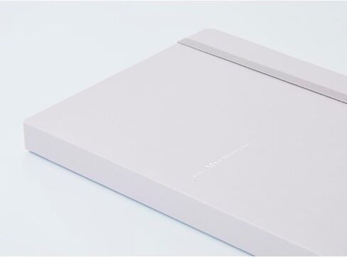 دفتر يوميات Maruman MNEMOSYNE، 8.5 × 6.02 بوصة (A5)، شبكة نقاط 5 مم، غطاء صلب بشريط مطاطي، إشارات مرجعية وجيب داخلي، 90 جرامًا للمتر المربع، 120 ورقة/240 صفحة، أخضر نعناعي، 1 قطعة. (N888-53) in Kuwait