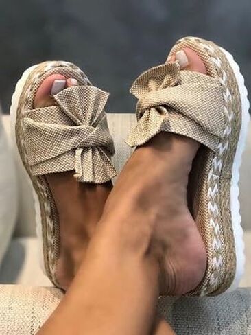 صندل نسائي من stylewe بكعب منخفض ونعل سميك مع تفاصيل على شكل فيونكة in Kuwait