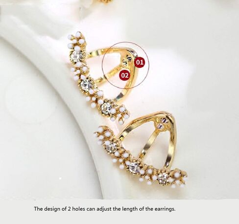 حلق أنيق من الفضة الإسترليني عيار 925 ومطلي بالذهب عيار 14 قيراط على شكل زهور بيضاء صغيرة مع سترة من كريستال تشيكوسلوفاكيا للأذن وسترة أمامية وخلفية وحلق خلفي للتعليق على الأذن للنساء والفتيات in Kuwait