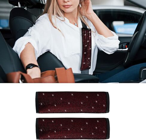 【ترقية 2024】وسادات كتف لحزام الأمان الناعمة اللامعة مع أغطية أحزمة مقعد السيارة من أحجار الراين، وديكورات السيارة المتلألئة المصنوعة يدويًا من الكريستال، وإكسسوارات للنساء والفتيات والسيدات كهدية (عبوة من قطعتين باللون) in Kuwait