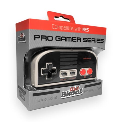 وحدة تحكم NES من سلسلة Old Skool Pro Gamer in Kuwait