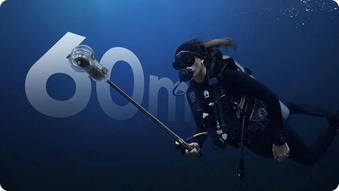 مجموعة حقيبة الغوص Insta360 X5 - كاميرا أكشن 360 مقاومة للماء 8K مع مستشعرات 1/1.28 بوصة 48 ميجابكسل، فيديو 8K 360 HDR، 72 ميجابكسل، عدسة واحدة 4K | تتضمن الحزمة حقيبة غوص، عصا سيلفي، مقبض عائم، غطاء عدسة (256 جيجابايت) in Kuwait