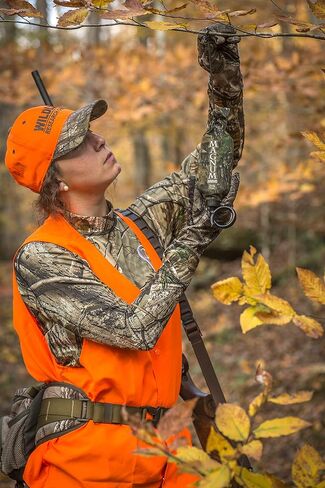 Wildlife Research Center Golden Scrape Scent Deer Attractant Lure for Whitetail Deer Hunting in Saudi Arabia