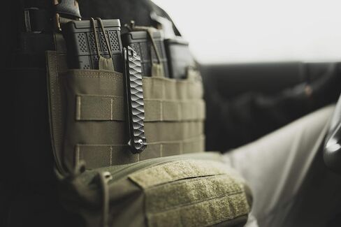 سميث اند ويسون 24/7 8.25 بوصة سكين قابل للطي من الفولاذ المقاوم للصدأ فائق الانزلاق مع شفرة تانتو 3.5 بوصة ومقبض G10 للأماكن الخارجية والتكتيكية والبقاء على قيد الحياة وEDC، أسود in Kuwait