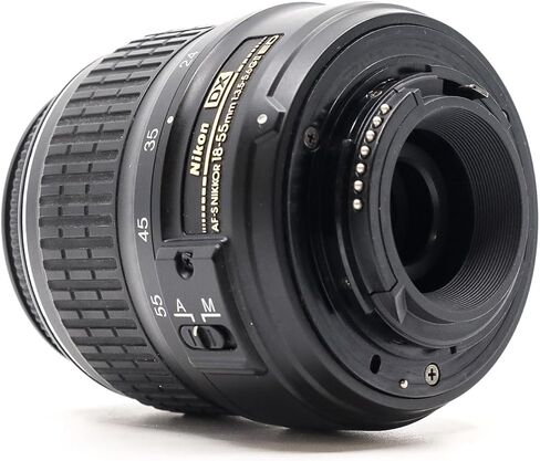 Nikon D40 6.1MP Digital SLR Camera Kit with 18-55mm f/3.5-5.6G ED II Auto Focus-S DX Zoom-Nikkor Lens in Saudi Arabia