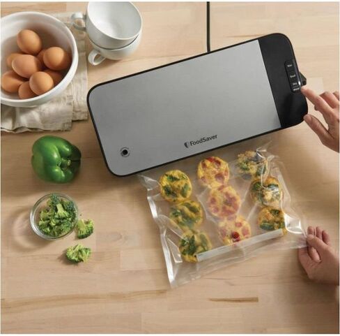 FOODSAVER Vacuum Sealer VS2120 in Saudi Arabia
