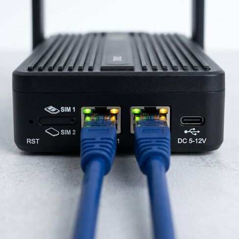 InHand Networks CR602,5G Cellular Router WiFi 7,10000mAh, Dual SIM & eSIM in Kuwait