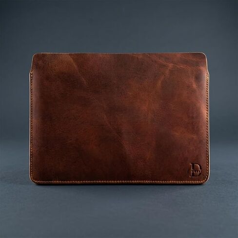 Dessi Matte Crazy Horse Leather Sleeve for 11-Inch iPad Pro in Kuwait