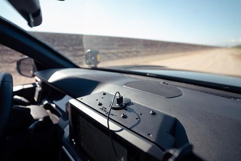 Rago Device Dash Mount for 2025-2026 Toyota 4Runner Compatible w/RAM Mount in Kuwait