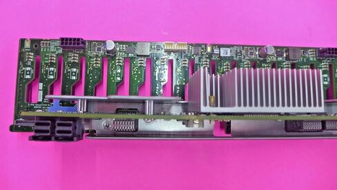 for Dell PowerEdge R730XD SAS Backplane SFF 24-Bay Assembly PGP6R in Kuwait
