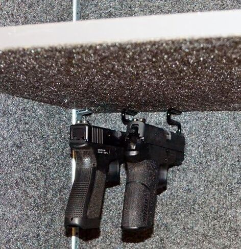 Liberty Safe Hangers (Back Under Pistol Hangers (2 Pack)) in Kuwait
