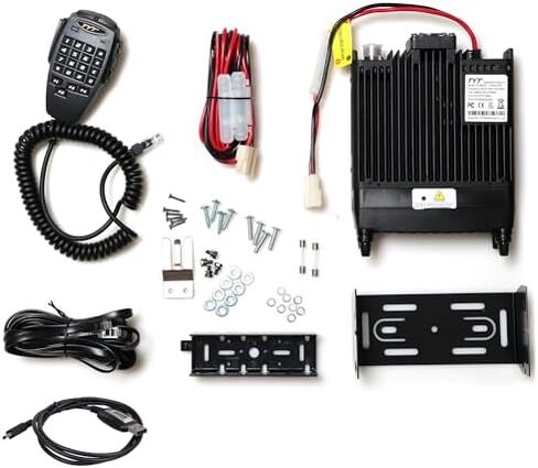 TH-9800D Quad Band 50W Mobile Ham Radio with Programming Cable in Kuwait