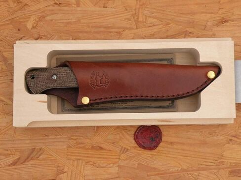 White River Hunter, Natural Burlap Micarta in Kuwait
