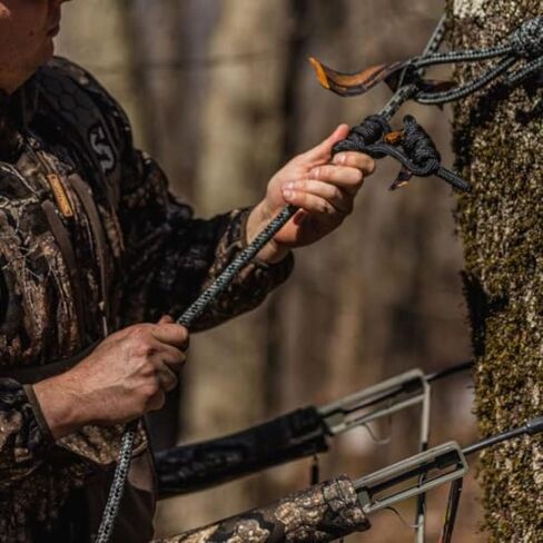 Summit Treestands 8 Ft. Lineman's Rope With Carabiner in Kuwait