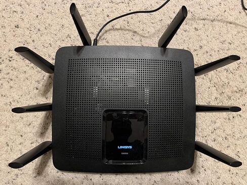 Linksys WiFi 5 Router, Tri-Band, 3,000 Sq. ft Coverage, 25+ Devices, Speeds up to (AC5400) 5.4Gbps - EA9500 in Kuwait