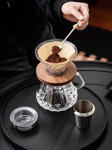 Pour Over Coffee Maker 24 oz/700 ml, Pour Over Coffee Dripper with 40 Filters, Borosilicate Glass Carafe, Walnut Handle, Lid, Clear, For Home Café Camping (24 OZ/700 ML) in Saudi Arabia