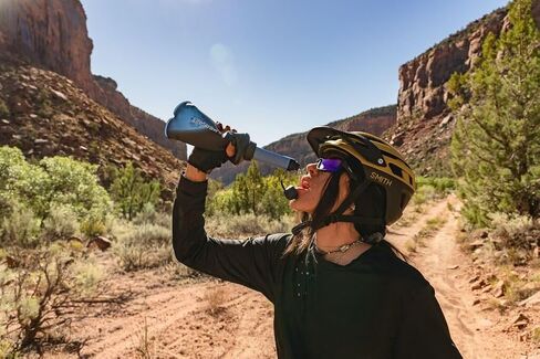 LifeStraw Peak All-in-One Portable Water Filtration System in Kuwait