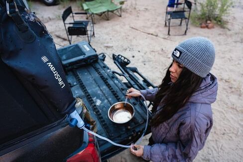 LifeStraw Peak All-in-One Portable Water Filtration System in Kuwait
