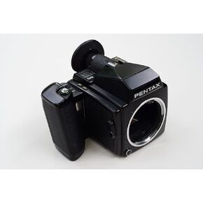 Pentax 645 Body in Kuwait