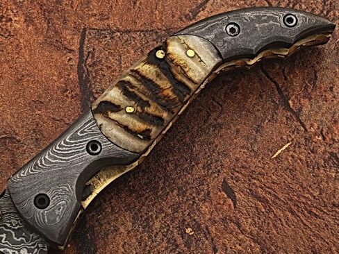 Damascus Steel Blade Pocket/Folding Hunting Knife (LARG 5073) in Kuwait