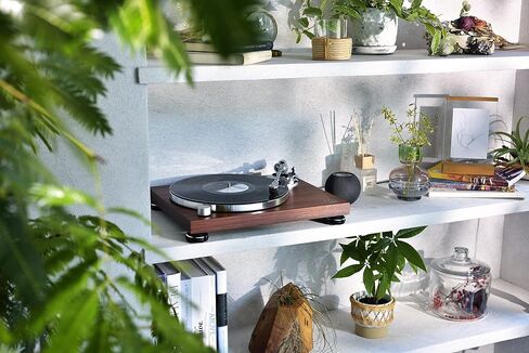 Audio Technica AT-LPW50BT-RW Bluetooth Turntable Manual Belt-Drive 33/45 (Rosewood) (Renewed) in Kuwait