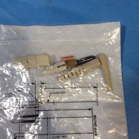 Corning Unicam SC OM1 Multimode 62.5 Standard Performance Pretium Fiber Optic Connector, Ceramic Ferrule 95-000-40 in Kuwait