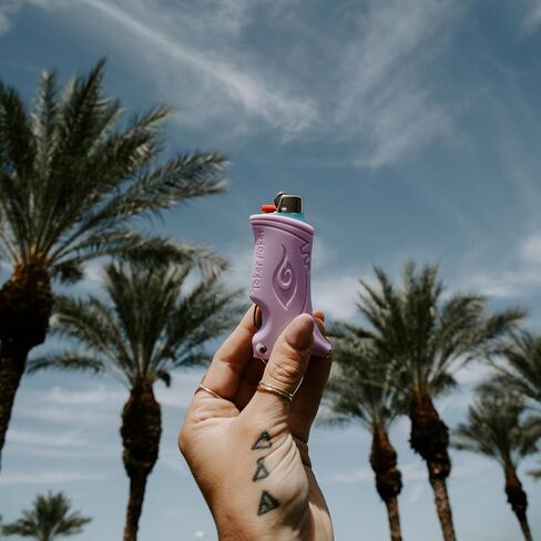 2pk Bundle - Toker Poker - Bic Lighter Case Multi Tool, All Inclusive Tool for Camping and Other - Cosmic Creation, Earth Echo in Kuwait