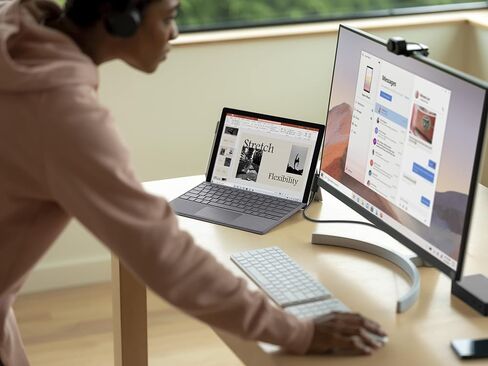 Microsoft Modern Webcam in Kuwait