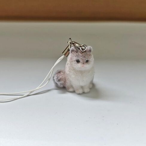 Cat Phone Charm, Cute Phone Charm Strap, Aesthetic Camera Wrist Strap, Kawi Cell Phone Charms Lanyard Accessory in Kuwait