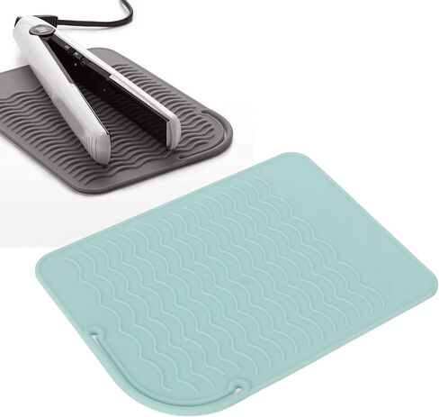 Heat Insulation Silicone Mat, Corrugated Pattern Anti Skid Flexible High Temperature Mat for Tableware, Curling Stick (Green) in Kuwait