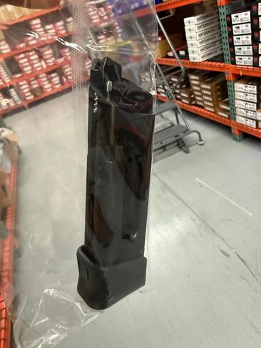 Umarex Glock 19 Gen 5 .177 CO2 Air Pistol Magazine 17rds (2255231) in Kuwait