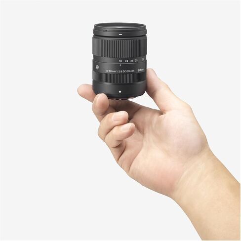 Sigma 18-50mm f2.8 DC DN Contemporary Lens for Fujifilm X with Pixel Advanced Accessory and Travel Bundle (Sigma 1-Year USA Warranty) in Kuwait