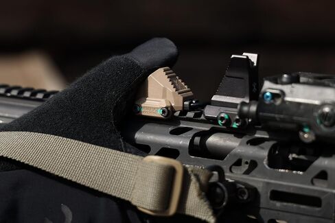 AXON™ SL | Streamlight® | 4.5" | FDE in Kuwait