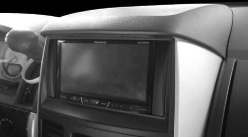 Metra Electronics 95-6511 Double-DIN Radio Installation Dash Kit Fits Select 2007-Up Chrysler Vehicles Black in Kuwait
