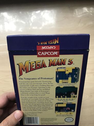 Mega Man V - Nintendo NES in Kuwait