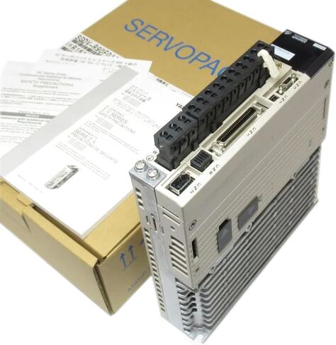 SMOCONE Expedited SGDV-R90F01A New and Sealed in Box SGDVR90F01A 1 Year Warranty and Fast in Kuwait