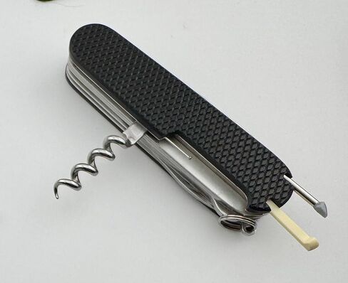 Replacement Covers For Victorinox Scales Plus 91mm Diamond Textured G10 Handles With Toothpick Tweezers Pin And Ballpoint Pen in Kuwait