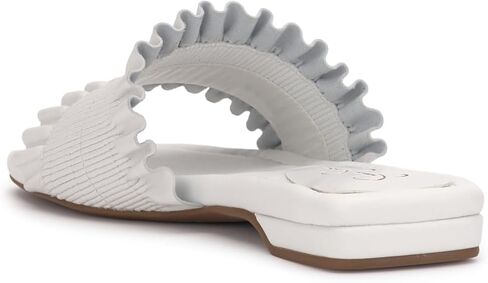 Jessica Simpson Women's Camessa Flat Sandal in Saudi Arabia