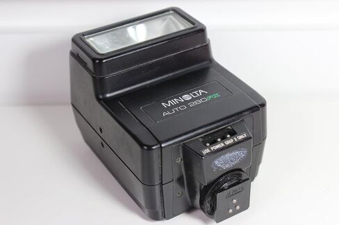 MINOLTA 280PX Auto ElectroFlash in Kuwait